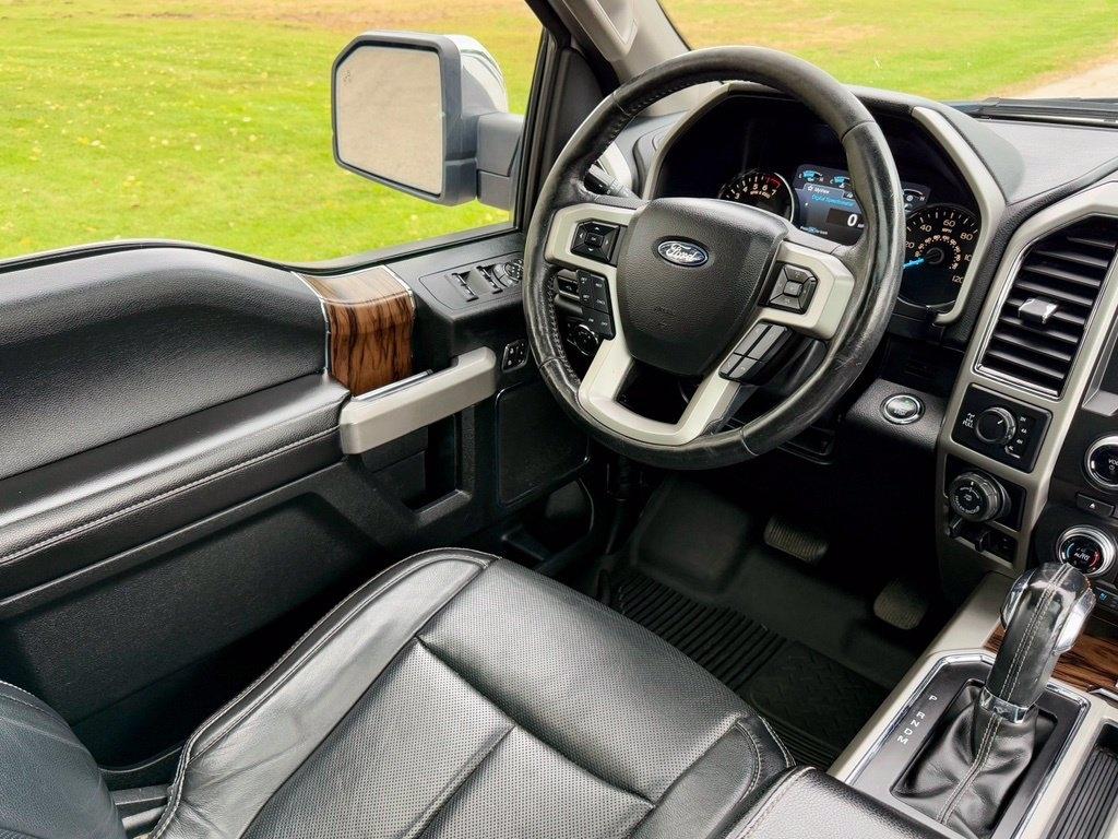 Ford F-150 photo 26