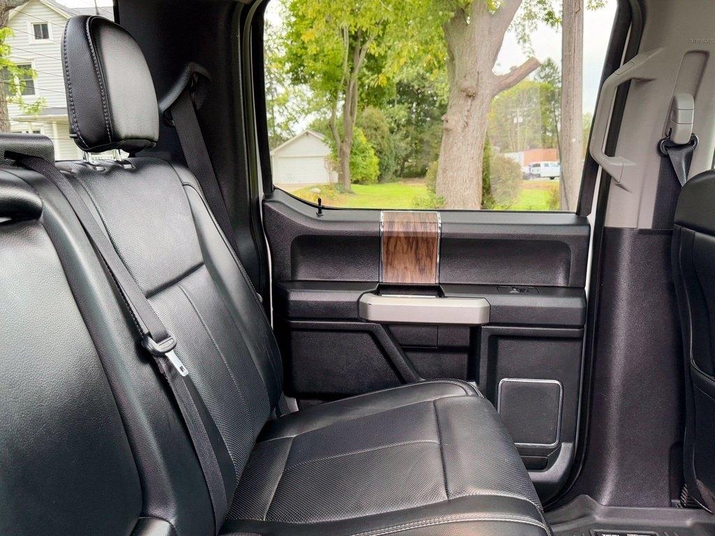 Ford F-150 photo 32