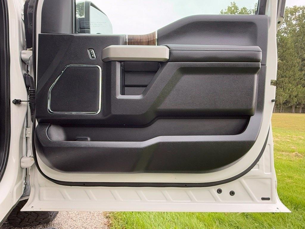 Ford F-150 photo 36