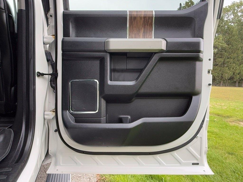 Ford F-150 photo 37