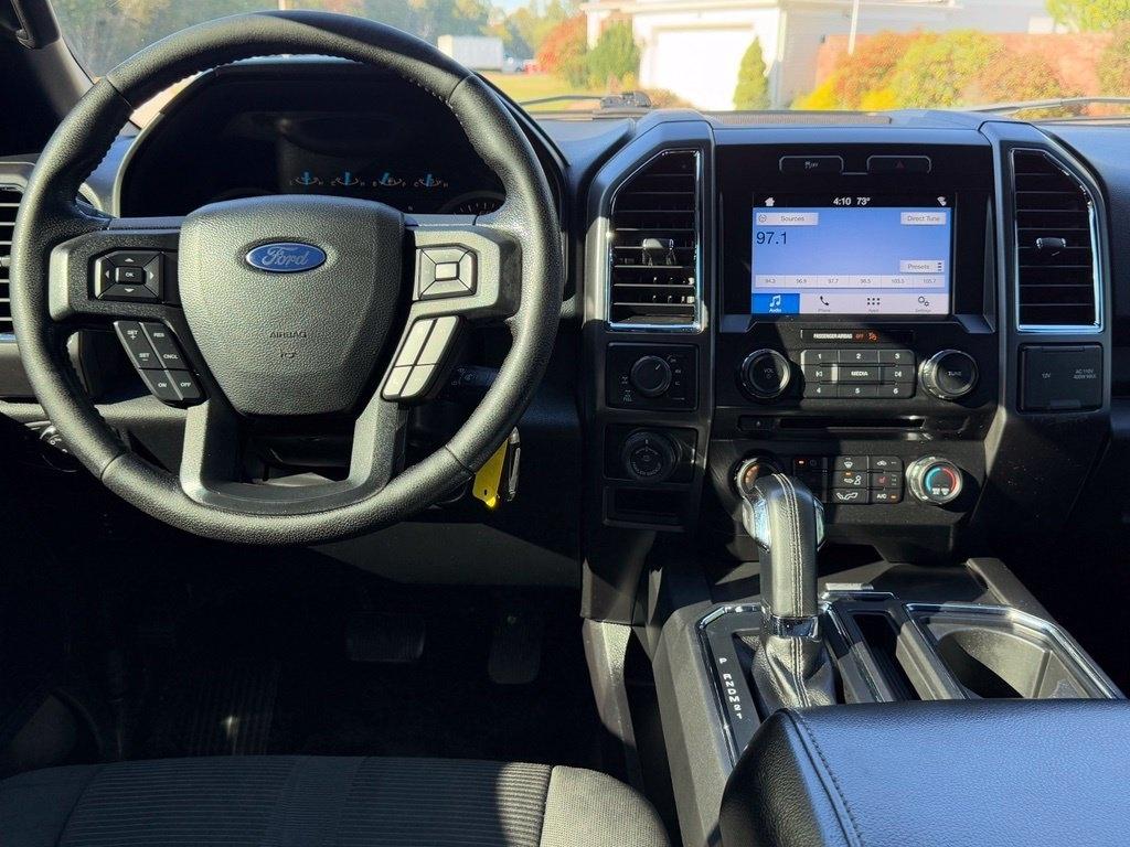 Ford F-150 4WD SuperCrew 145" King Ranch 2016
