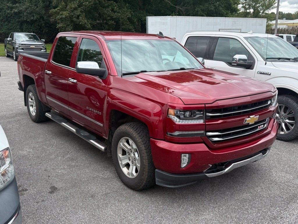 Chevrolet Silverado 1500 4WD Crew Cab 143.5" LTZ w/2LZ 2018