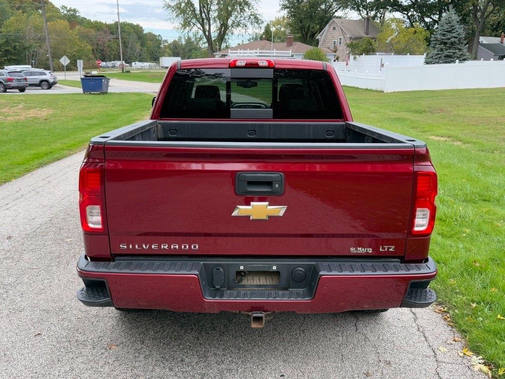 Chevrolet Silverado photo 10