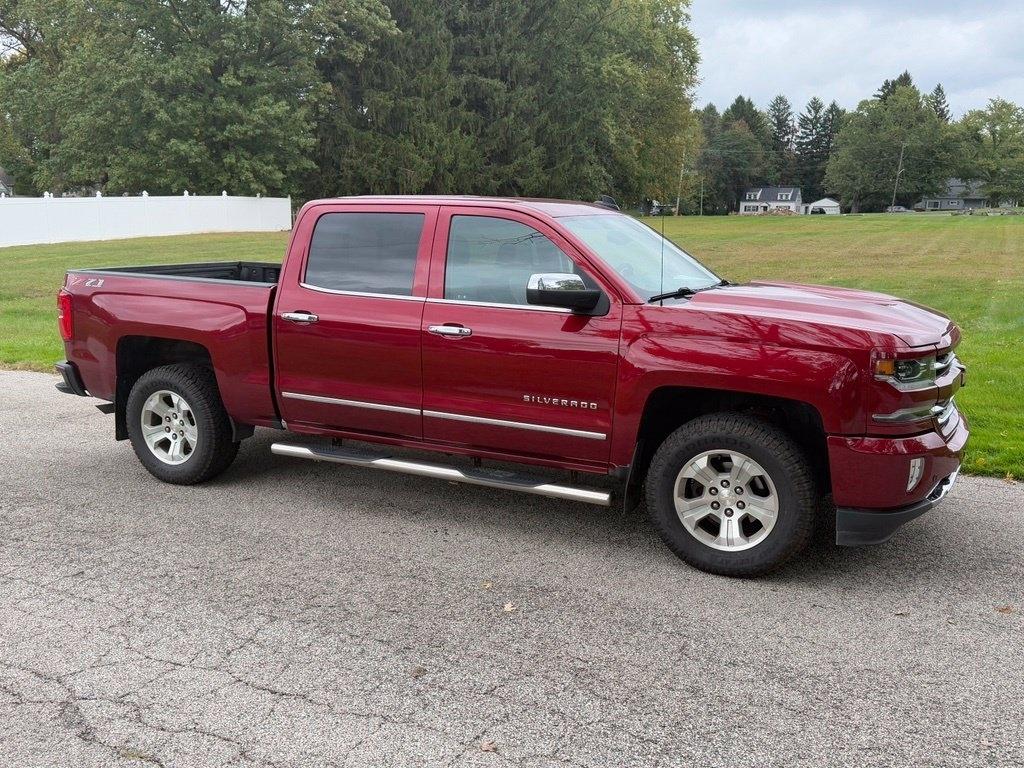 Chevrolet Silverado photo 18