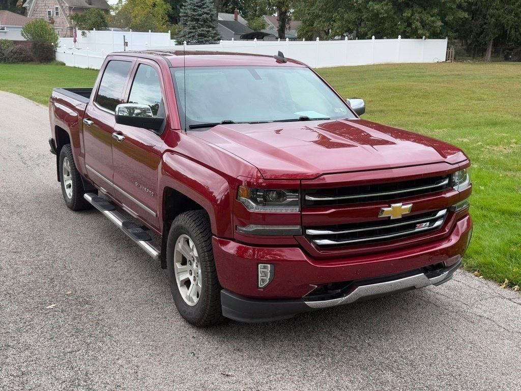 Chevrolet Silverado photo 19