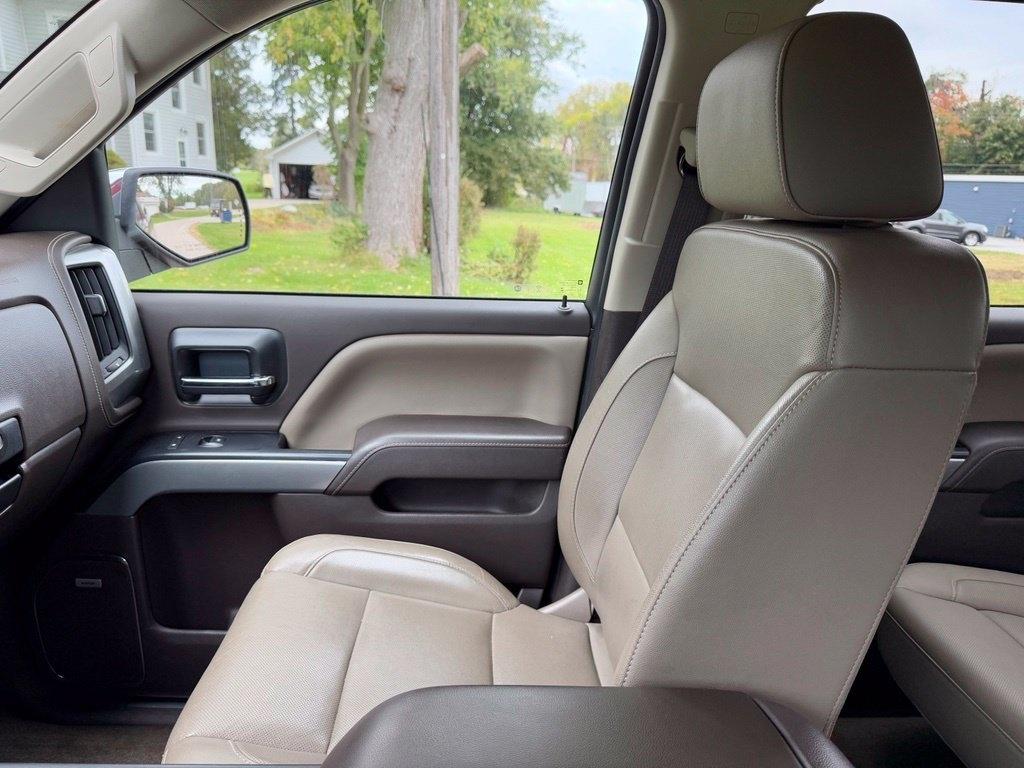 Chevrolet Silverado photo 28