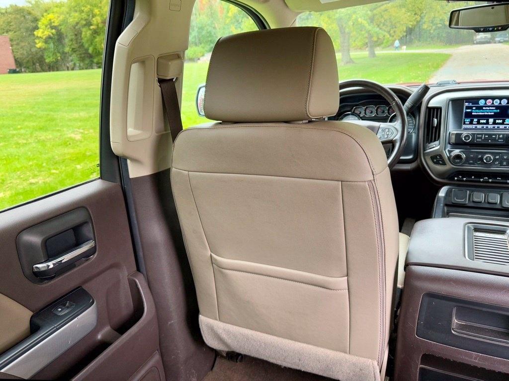 Chevrolet Silverado photo 31
