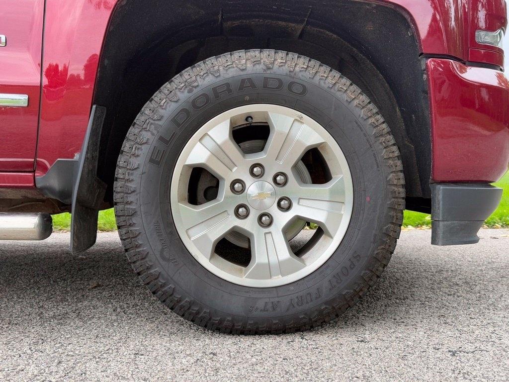 Chevrolet Silverado photo 43