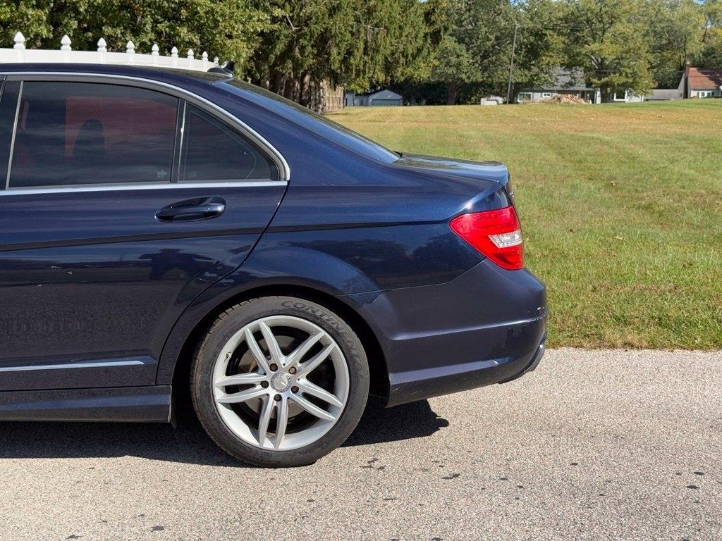 Mercedes-Benz C-Class 4dr Sdn C 300 Sport 4MATIC 2012
