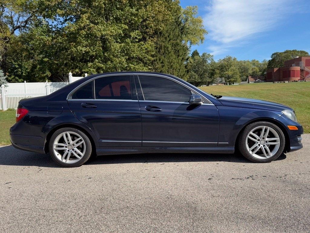 Mercedes-Benz C-Class 4dr Sdn C 300 Sport 4MATIC 2012