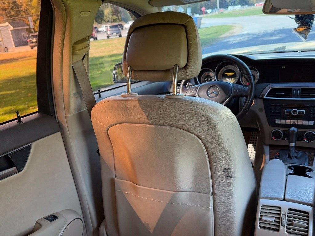 Mercedes-Benz C-Class 4dr Sdn C 300 Sport 4MATIC 2012