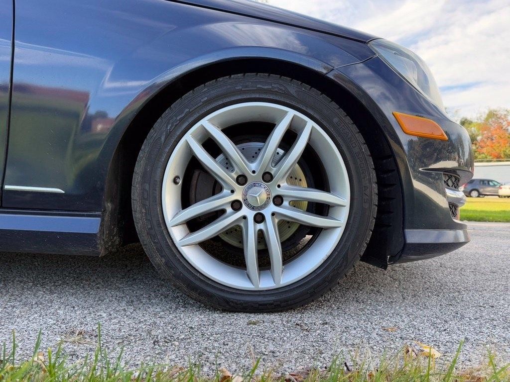Mercedes-Benz C-Class 4dr Sdn C 300 Sport 4MATIC 2012