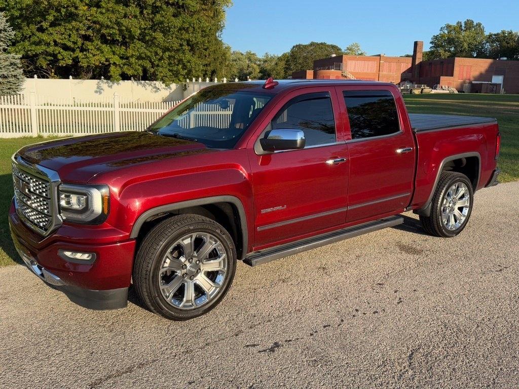 GMC Sierra photo 3