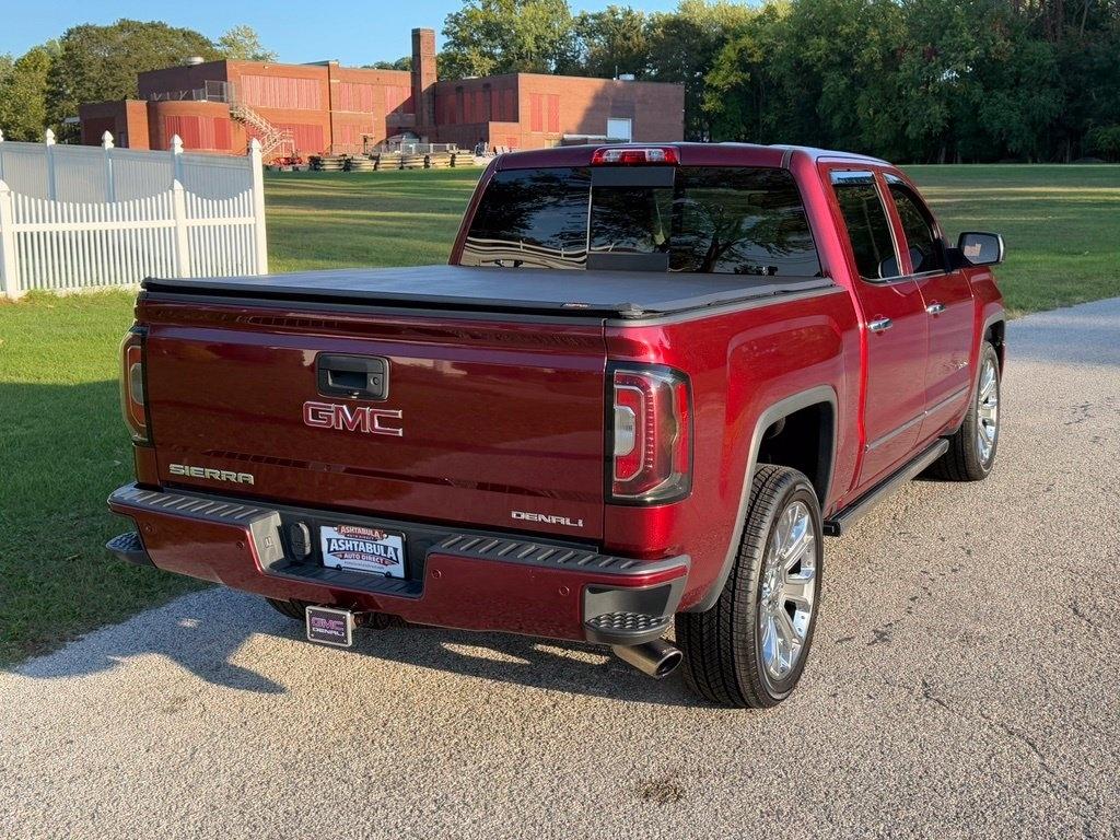 GMC Sierra photo 12