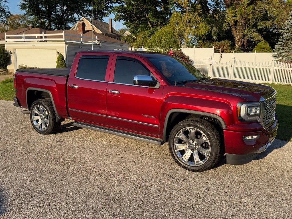 GMC Sierra photo 18