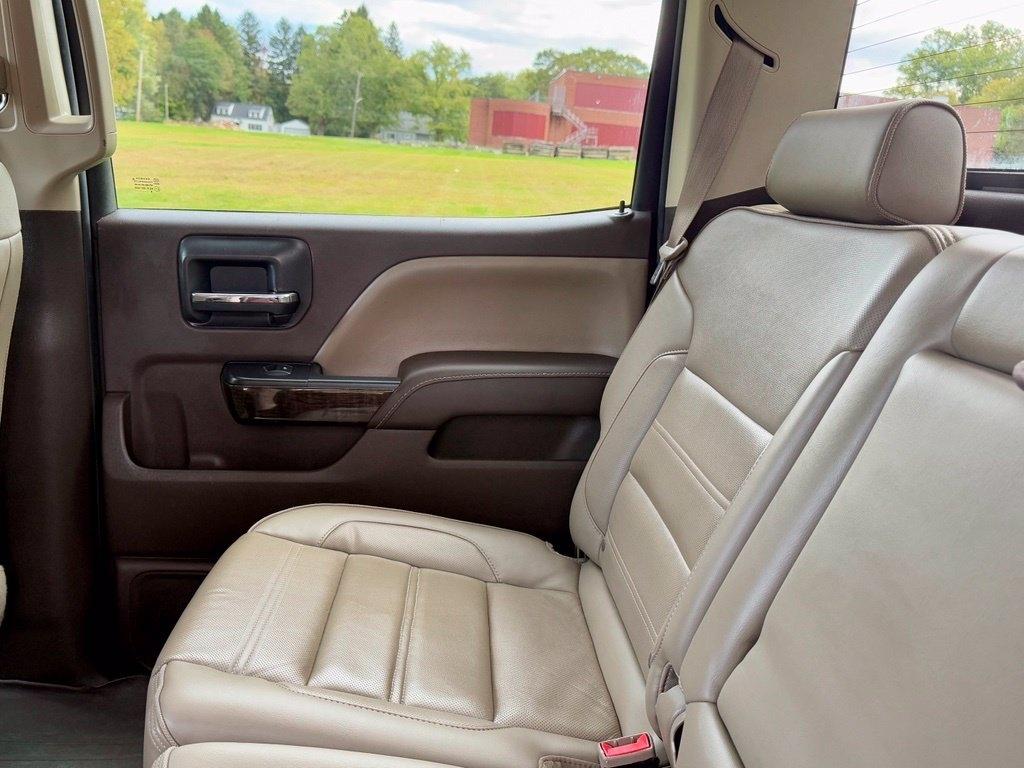 GMC Sierra photo 29