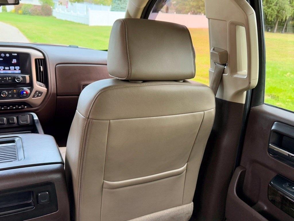 GMC Sierra photo 30