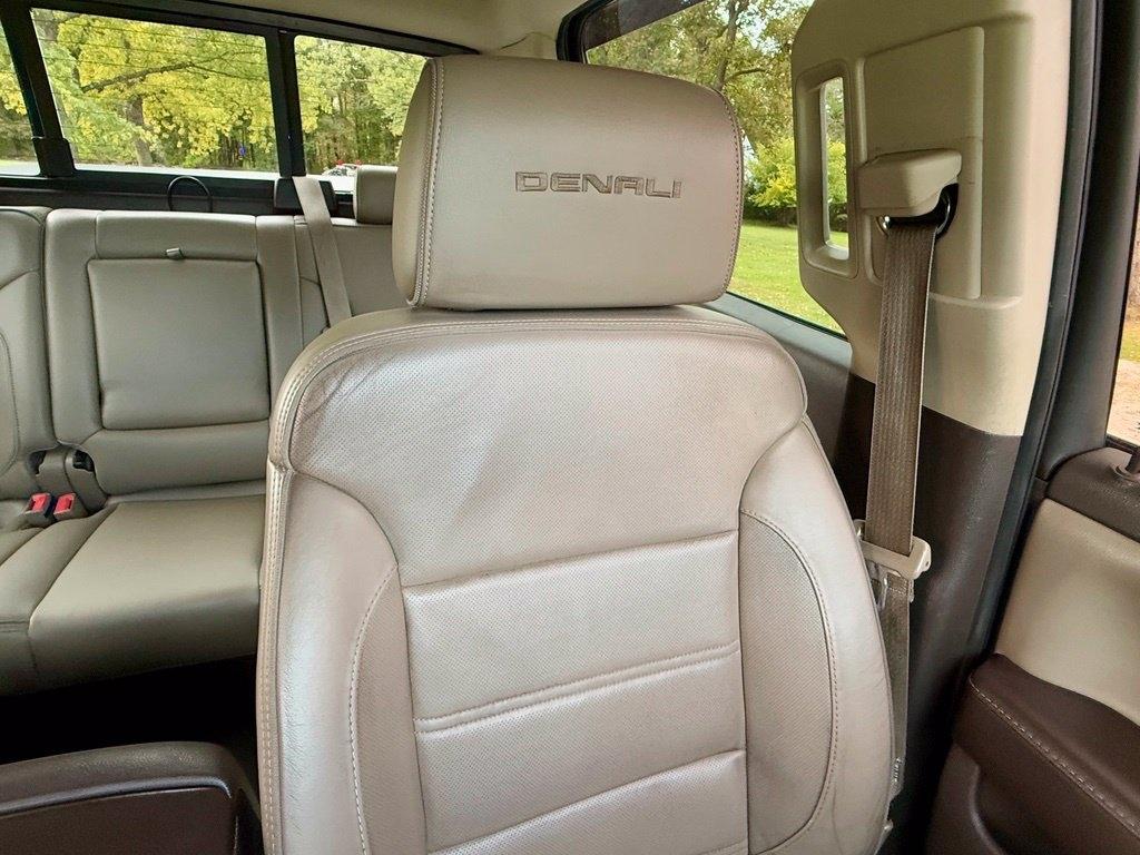 GMC Sierra photo 34