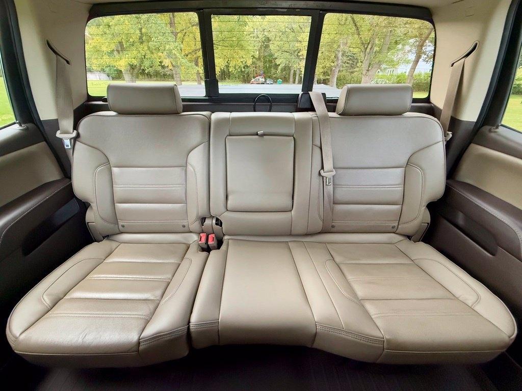 GMC Sierra photo 35