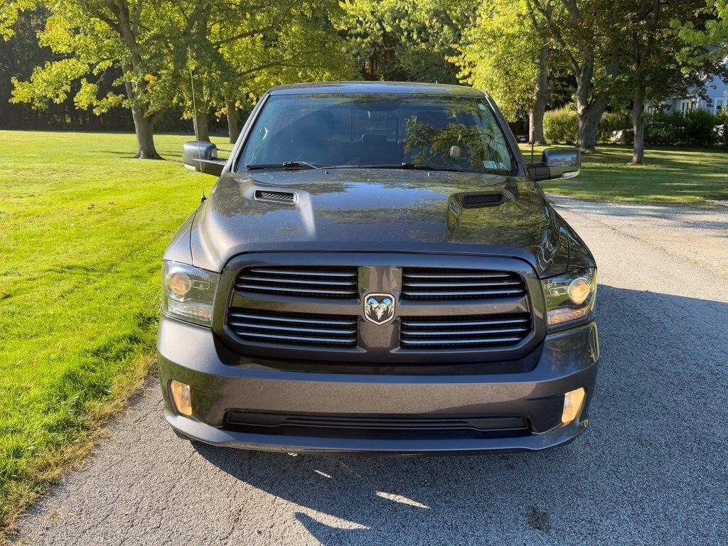 Ram 1500 photo 2