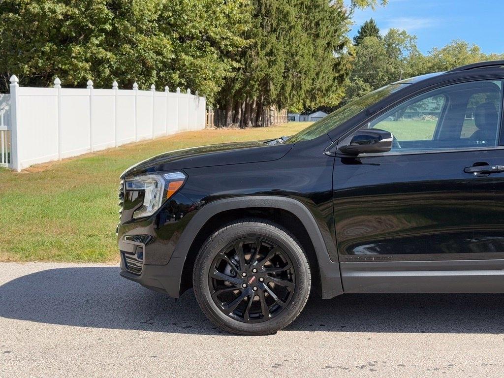 GMC Terrain AWD 4dr SLT 2024