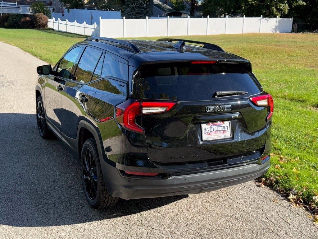GMC Terrain AWD 4dr SLT 2024