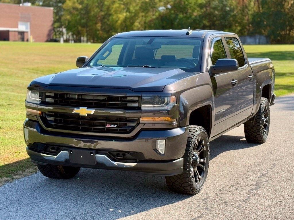 2016 Chevrolet Silverado 1500 4WD Crew Cab 143.5" LT w/2LT
