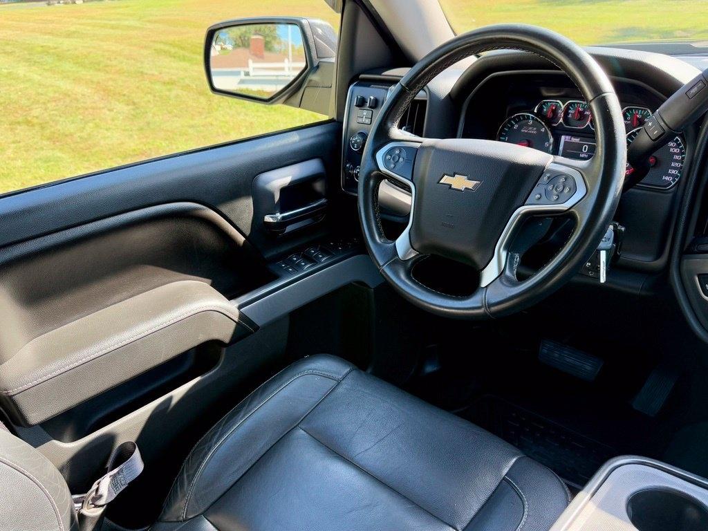 Chevrolet Silverado 1500 4WD Crew Cab 143.5" LT w/2LT 2016