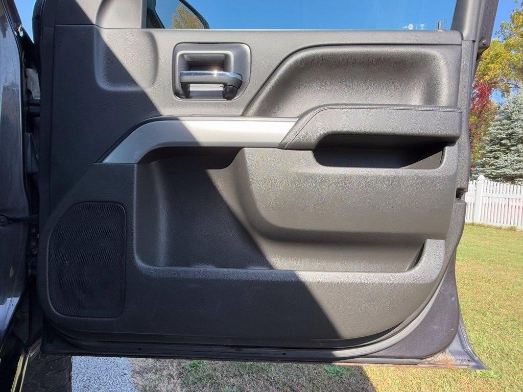 Chevrolet Silverado 1500 4WD Crew Cab 143.5" LT w/2LT 2016