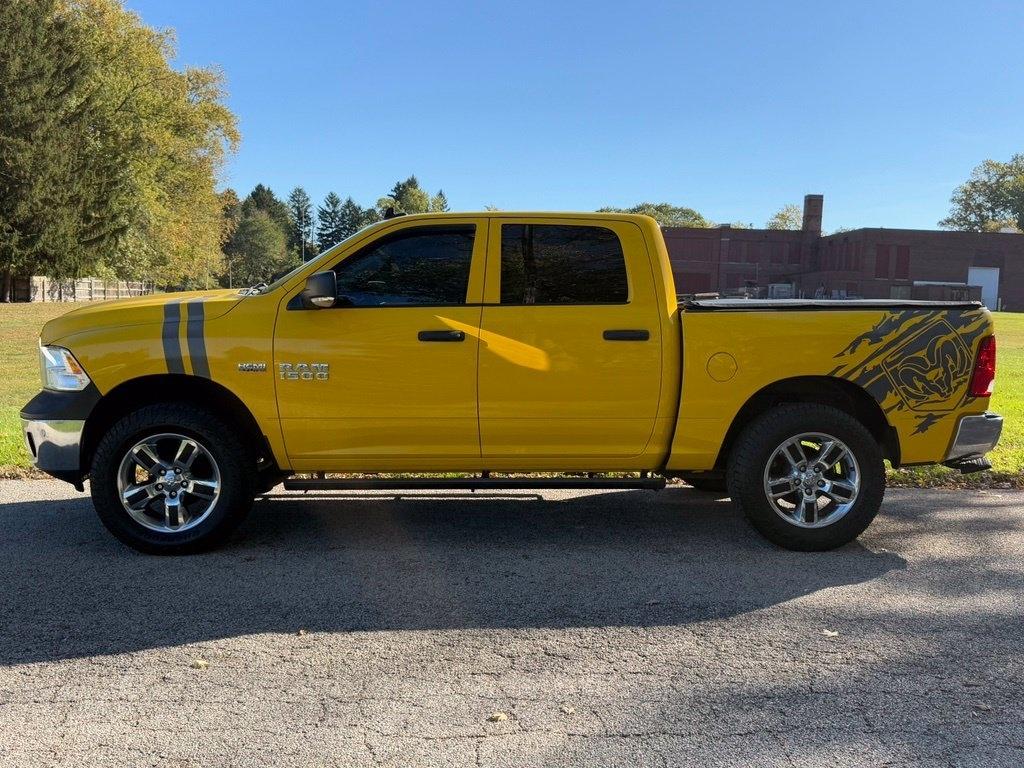 RAM 1500 4WD Crew Cab 140.5" Big Horn 2016