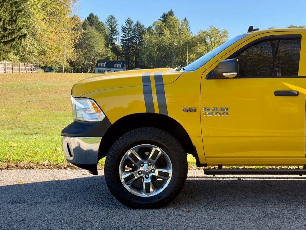 RAM 1500 4WD Crew Cab 140.5" Big Horn 2016
