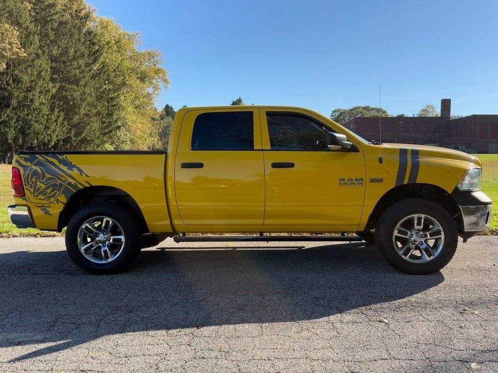 RAM 1500 4WD Crew Cab 140.5" Big Horn 2016