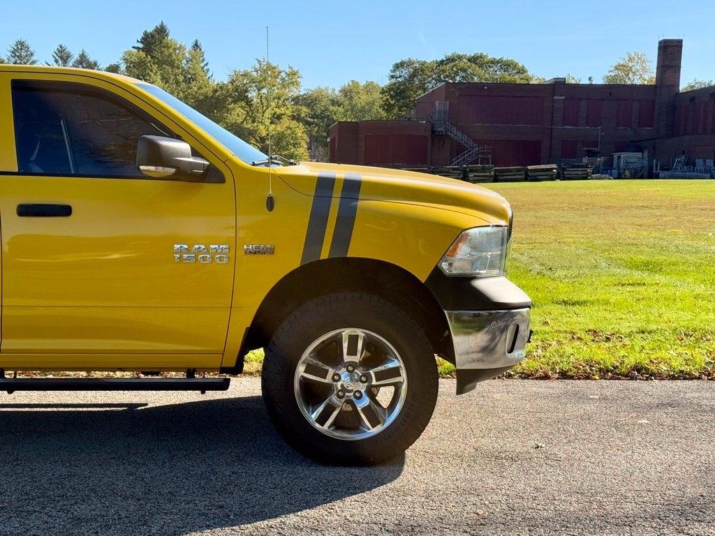 RAM 1500 4WD Crew Cab 140.5" Big Horn 2016