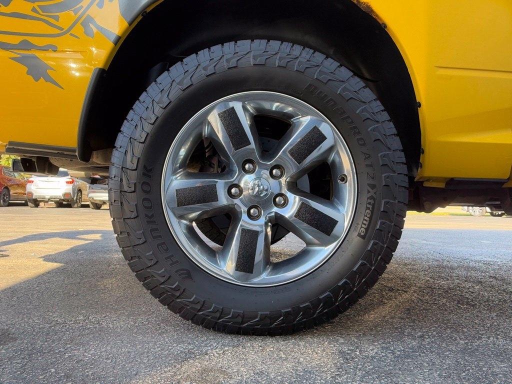 RAM 1500 4WD Crew Cab 140.5" Big Horn 2016