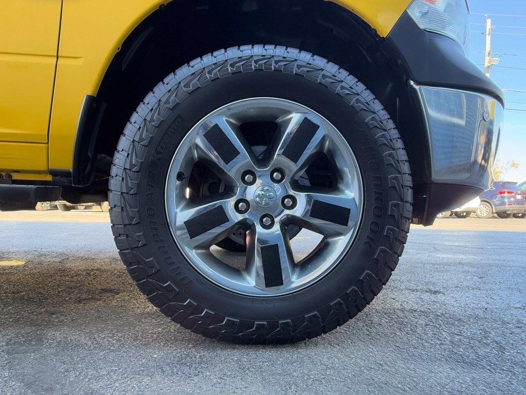 RAM 1500 4WD Crew Cab 140.5" Big Horn 2016