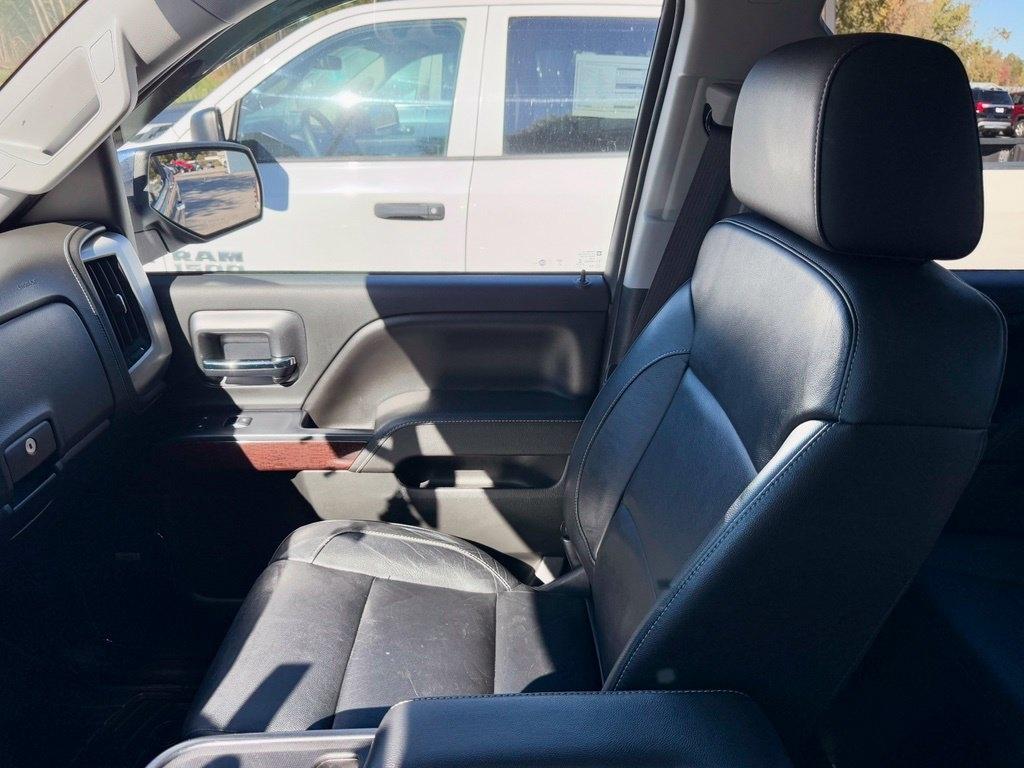 GMC Sierra 1500 4WD Crew Cab 143.5" SLT 2017