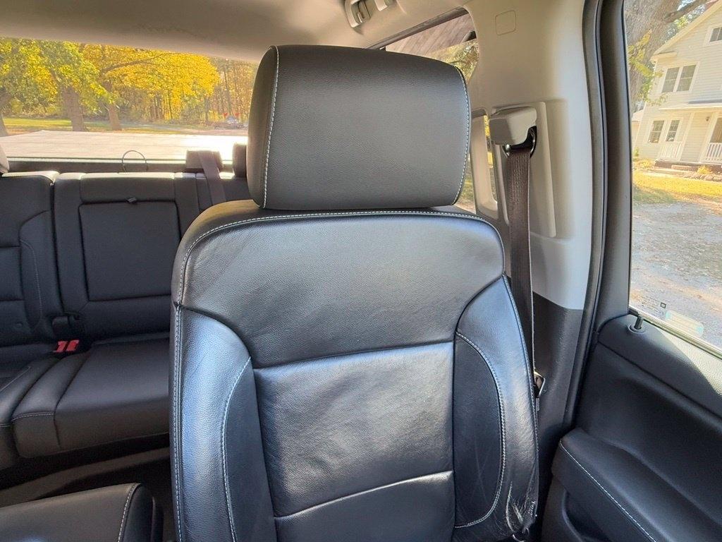 GMC Sierra 1500 4WD Crew Cab 143.5" SLT 2017