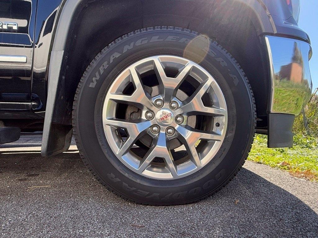 GMC Sierra 1500 4WD Crew Cab 143.5" SLT 2017