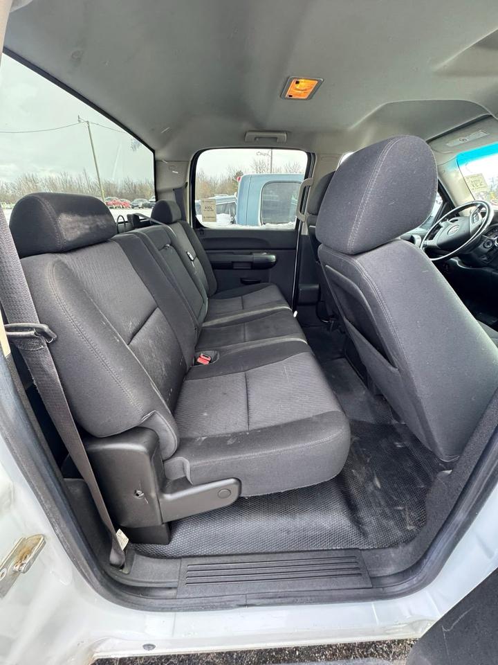 GMC Sierra 2500HD SLE Crew Cab 4WD 2014