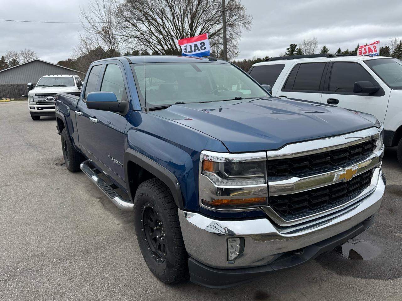 Chevrolet Silverado 1500 LT Double Cab 4WD 2017