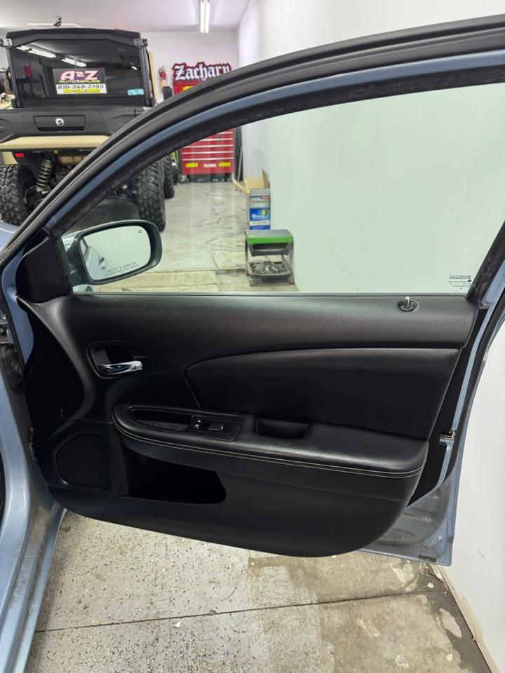 Chrysler 200 Limited 2012