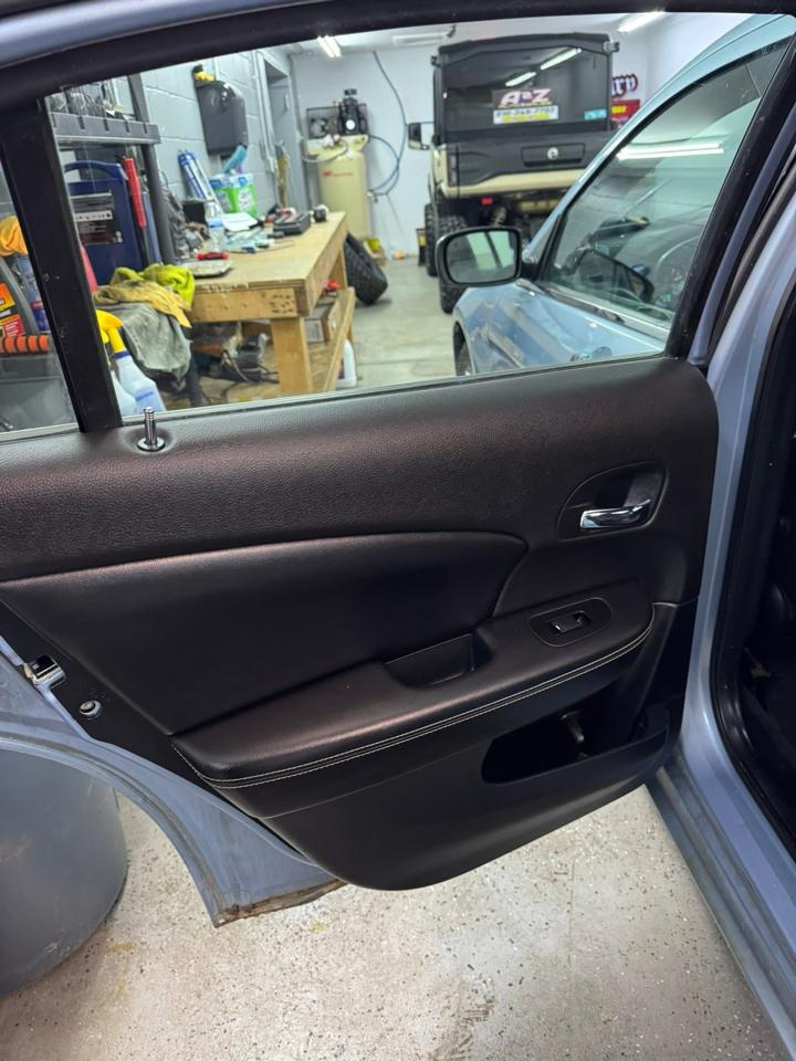 Chrysler 200 Limited 2012