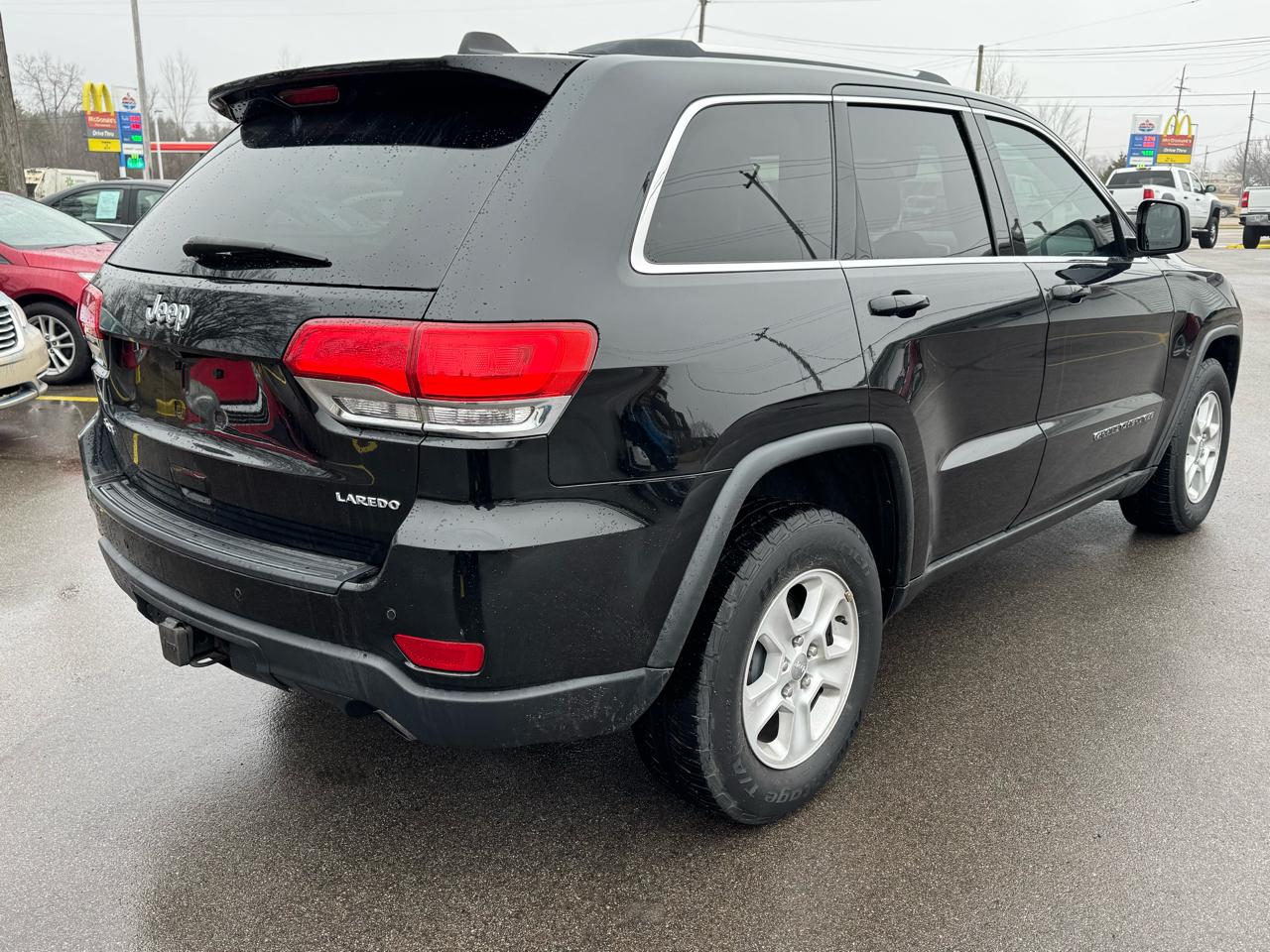 Jeep Grand Cherokee Laredo 4WD 2017