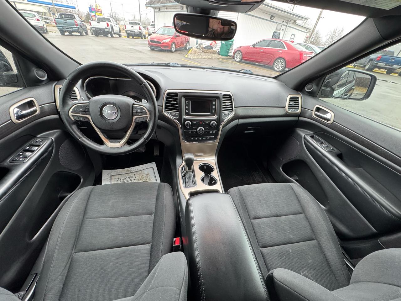 Jeep Grand Cherokee Laredo 4WD 2017