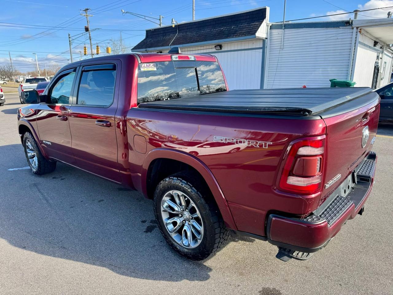 RAM 1500 Laramie Crew Cab SWB 4WD 2020