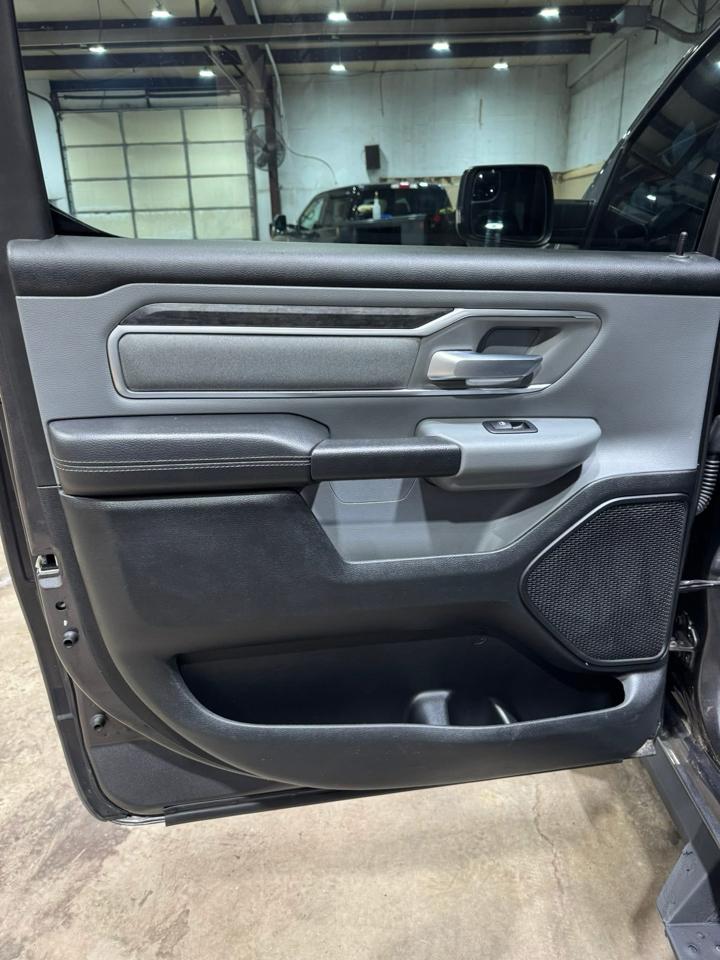 RAM 1500 Big Horn Crew Cab SWB 4WD 2019