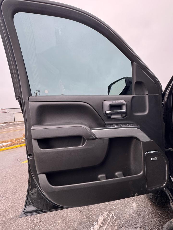 Chevrolet Silverado 1500 LTZ Crew Cab Long Box 4WD 2015