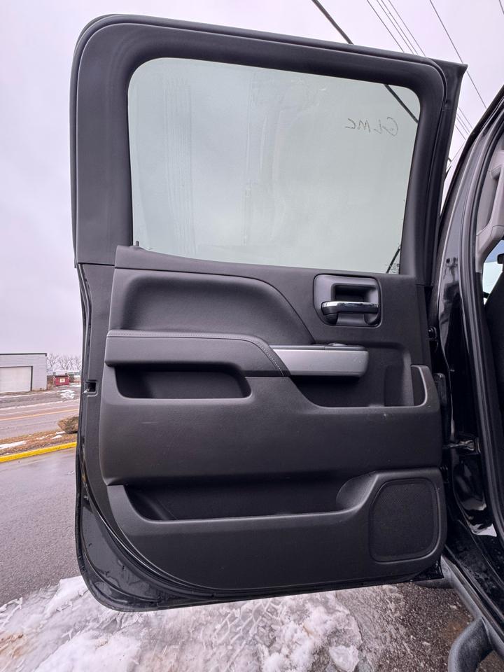 Chevrolet Silverado 1500 LTZ Crew Cab Long Box 4WD 2015