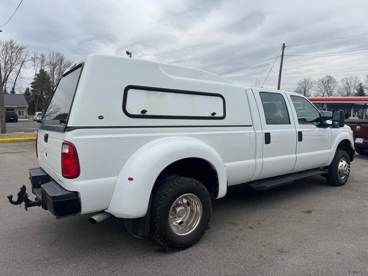 Ford F-350 SD XLT Crew Cab Long Bed DRW 4WD 2014