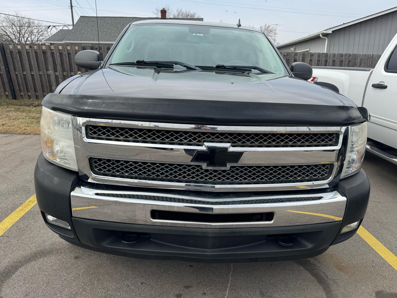 Chevrolet Silverado 1500 LT Ext. Cab 4WD 2011